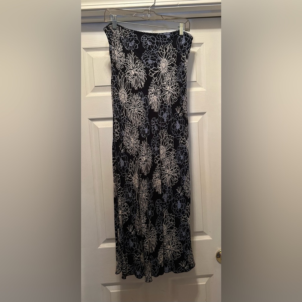 Floral Black and White Skirt